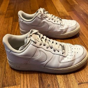 Nike Air Force 1